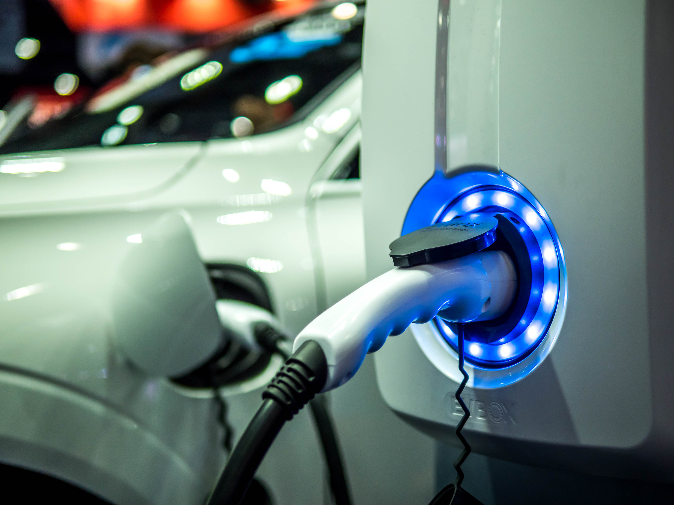 How Californians Can Choose the Best Electric Vehicle