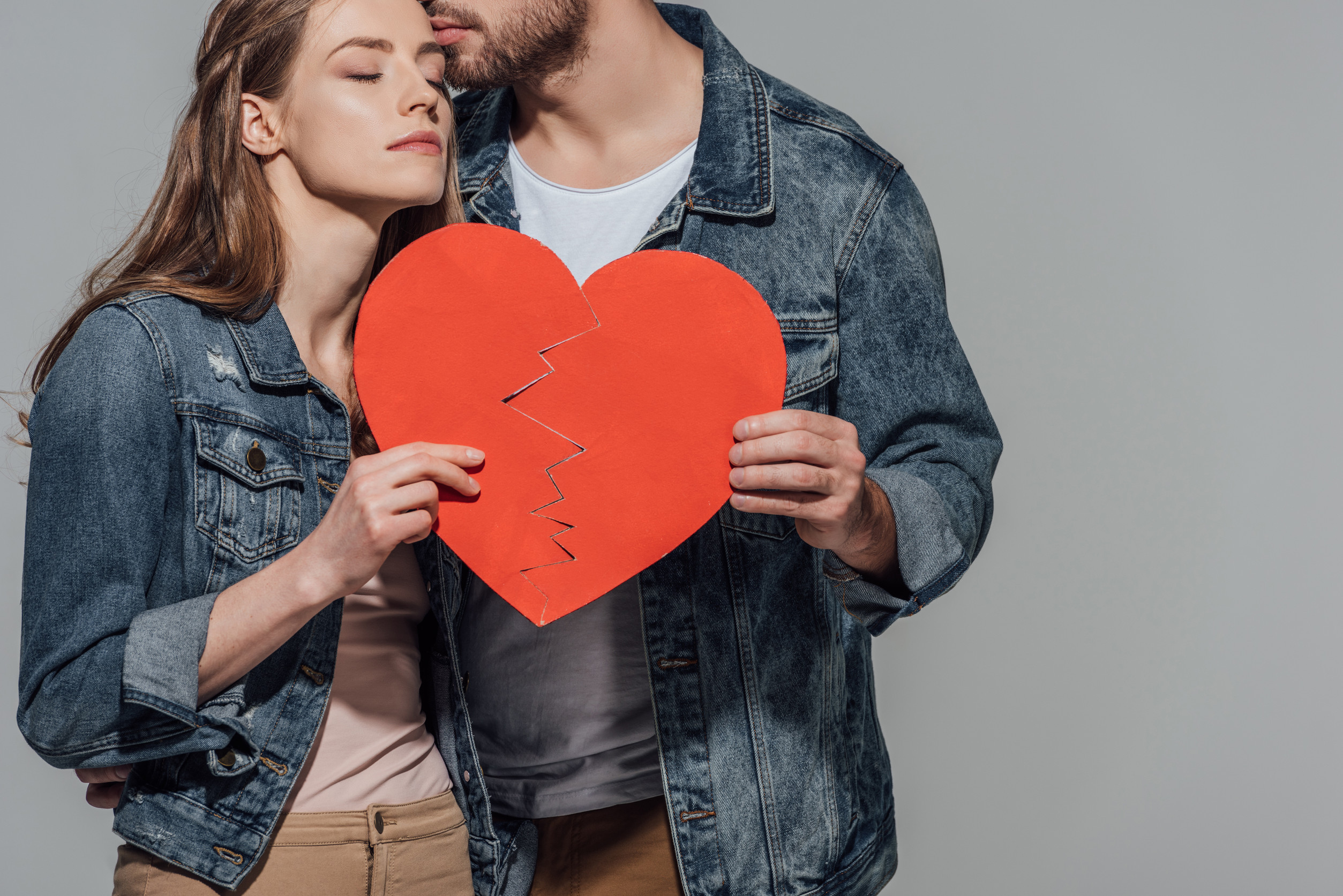 Should You Break Up Before Moving in Together? Here’s Why You Might Want To
