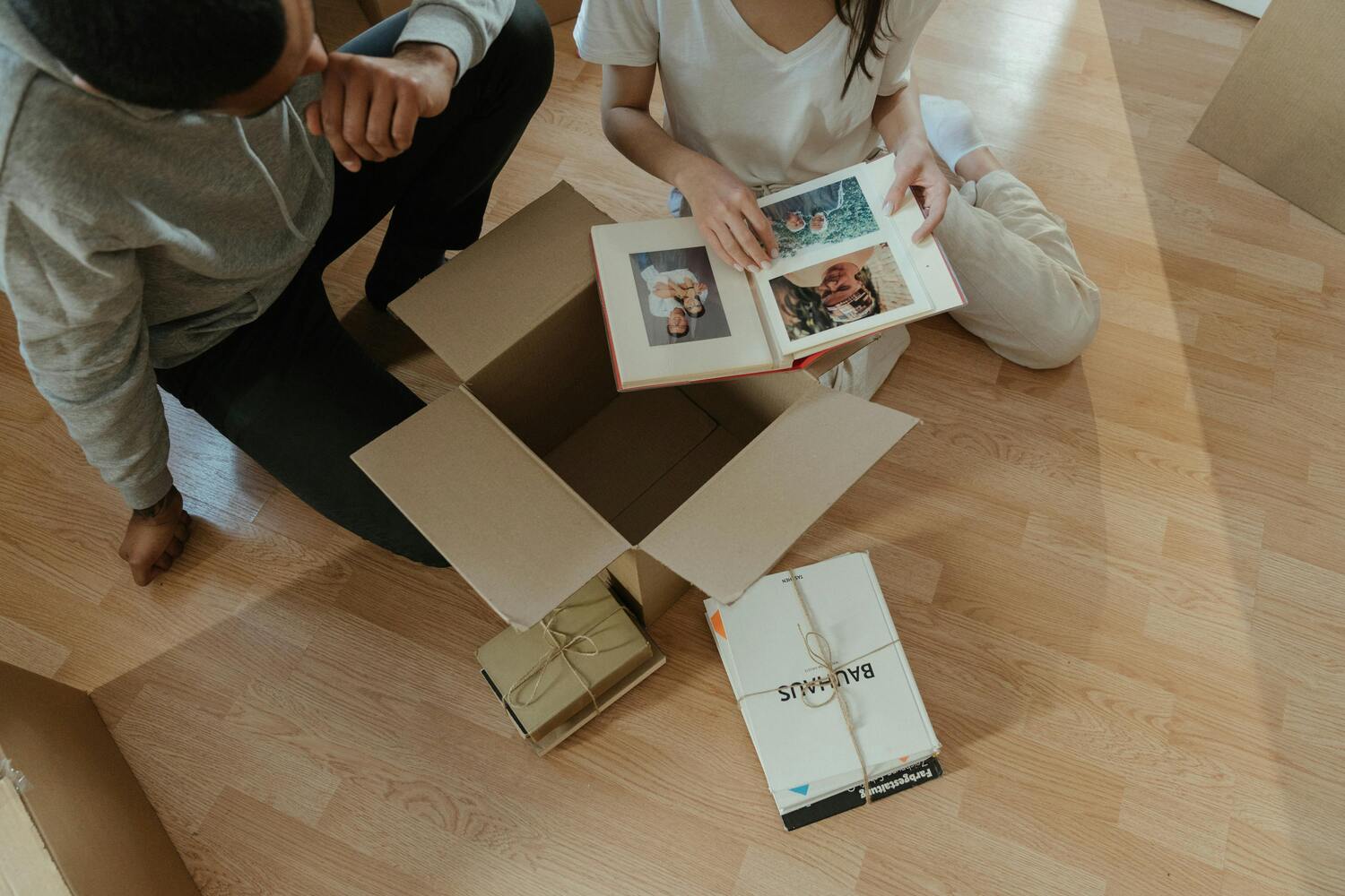 8 Reasons Not to Throw Out Your Parents Belongings After They Die